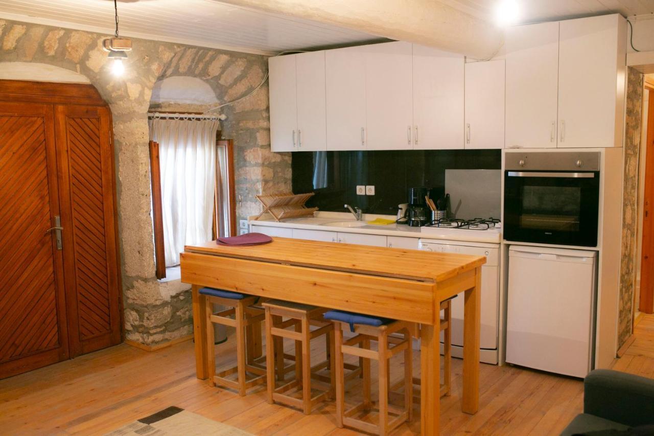 Annemin Harabesi Otel Çeşme Buitenkant foto