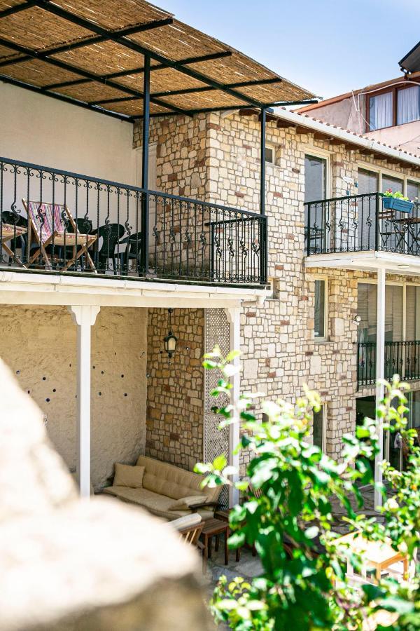Annemin Harabesi Otel Çeşme Buitenkant foto